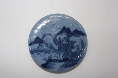 Lot 262 - A collection of various eastern ceramics to...