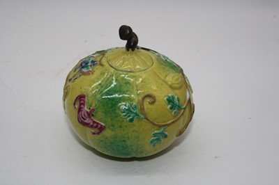Lot 262 - A collection of various eastern ceramics to...