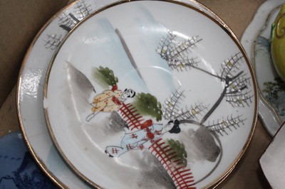 Lot 262 - A collection of various eastern ceramics to...
