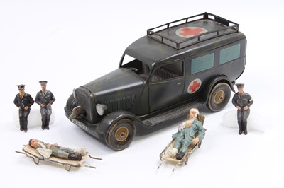 Lot 880 - Tipp Co 1930s tinplate and clockwork model of...