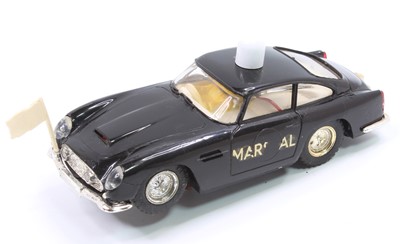 Lot 892 - Scalextric 1/32 scale No. C68 Aston Martin DB...