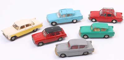 Lot 1317 - Spot On models group of 6 cars to include, 2x...