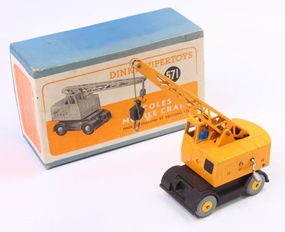 Lot 1184 - Dinky Toys No. 571 Coles Mobile Crane with an...