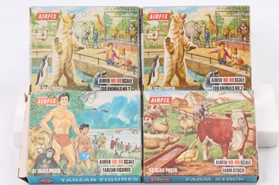 Lot 1465A - Airfix HO/OO scale plastic boxed figure group,...