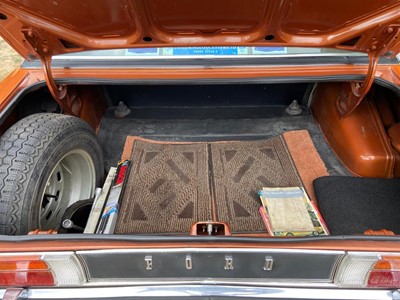 Lot 2266 - A 1973 Ford Granada GXL Automatic 3 litre...