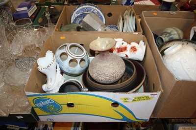 Lot 641 - Two boxes of ceramics, to include a...