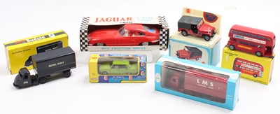 Lot 1428 - A collection of mixed vintage diecast...