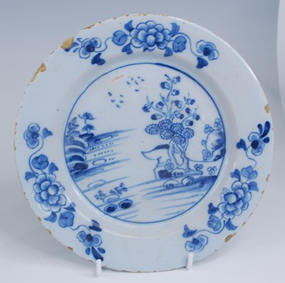 Lot 2104 - A matched set of three English blue and white...