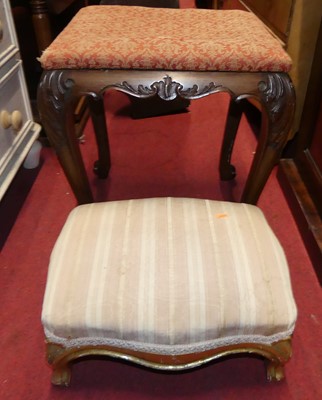 Lot 1291 - An early 20th century mahogany acanthus leaf...