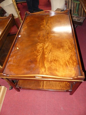 Lot 1387 - A contemporary mahogany and flame mahogany...