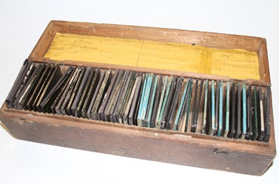 Lot 567 - A collection of early 20th century magic...