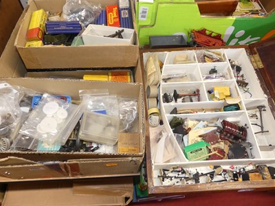 Lot 1584 - Three boxes of various 00 gauge lineside...