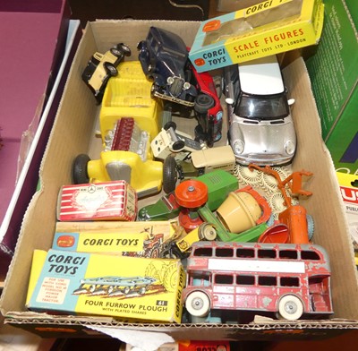 Lot 1586 - A quantity of mixed playworn and boxed diecast...