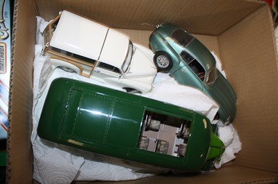 Lot 1658 - A Sunstar 1/24 scale model of a Southdown...