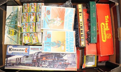 Lot 1506 - A quantity of 00 gauge railways to include...
