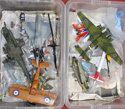 Lot 1509 - Two trays containing a collection of various...
