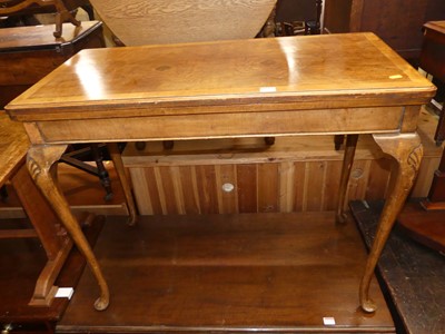 Lot 1223 - A 1930s figured walnut and crossbanded...