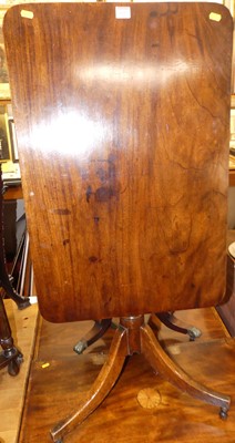 Lot 1257 - An early 19th century mahogany round cornered...