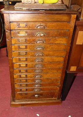 Lot 1381 - An early 20th century mahogany bank of...