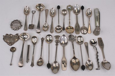 Lot 304 - A collection of silver teaspoons, a thimble,...