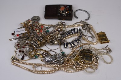 Lot 394 - A collection of costume jewellery, to include...