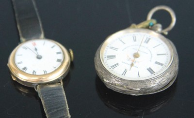 Lot 341 - A vintage lady's 9ct gold manual wind...