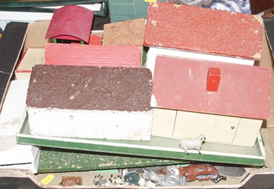 Lot 604 - A collection of vintage toys, to include...