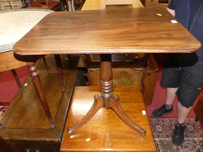 Lot 1370 - An early Victorian mahogany round cornered...