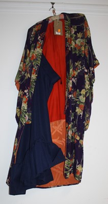 Lot 474 - A 20th century Japanese robe, decorated...