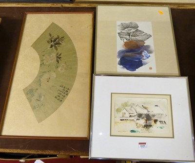 Lot 1039 - Tao Kun Sui (Mei SCN) painted silk fan in...
