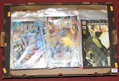 Lot 669 - A collection of approx 100 DC Batman comics,...