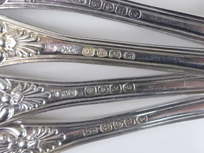 Lot 2079 - A harlequin set of six George IV silver...