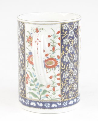 Lot 2040 - A Worcester porcelain tankard, circa 1770,...