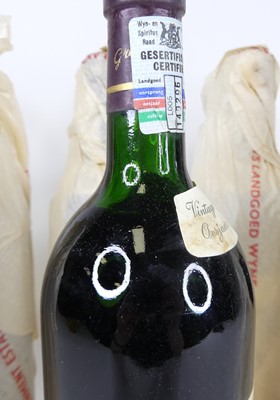 Lot 1057 - Groot Constantia Landgoedwyn Cabernet...