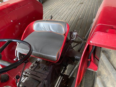 Lot 4009 - A Massey Ferguson 135 tractor, circa late...