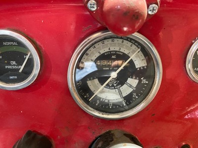 Lot 4009 - A Massey Ferguson 135 tractor, circa late...