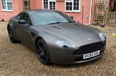 Lot 4016 - A 2006 Aston Martin V8 Vantage 4282cc, version...