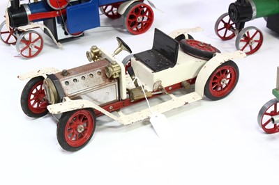 Lot 8 - A group of three Mamod steam engines including...