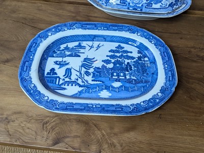 Lot 1010 - A collection of Victorian blue and white...
