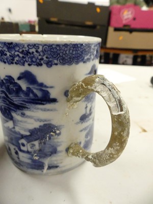 Lot 53 - A collection of Chinese ceramics, to include a...