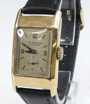 Lot 2794 - An Art Deco gent's J.W. Benson of London 9ct...