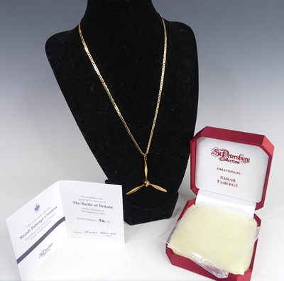 Lot 2799 - A modern 9ct gold flatlink neck chain, 45cm, 5....