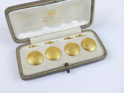 Lot 2970 - A cased set of four Asprey 9ct gold dress...
