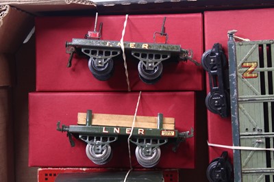 Lot 147 - Eight Hornby wagons: Probably a total repaint...