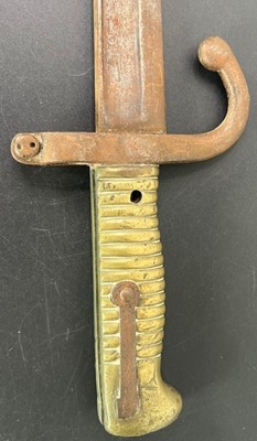 Lot 653 - A French model 1866 chassepot bayonet, having...