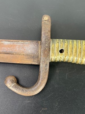 Lot 653 - A French model 1866 chassepot bayonet, having...