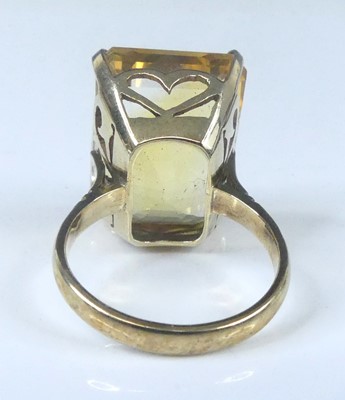 Lot 2623 - A yellow metal citrine set dress ring,...