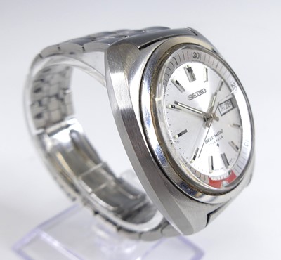 Lot 2637 - A Seiko Bel-Matic gent's stainless steel...