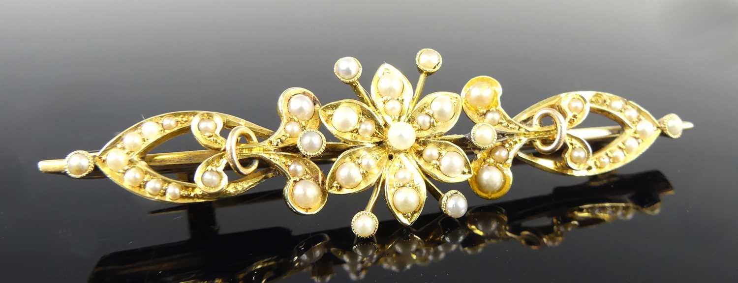 Lot 2627 - A circa 1900 yellow metal and seed pearl set...