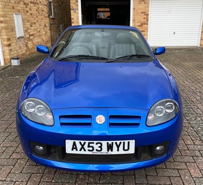 Lot 2923 - A 2004 MG TF convertible sports car 1978cc...